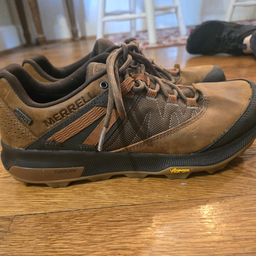 Merrell Men's Brown Hiking Shoes